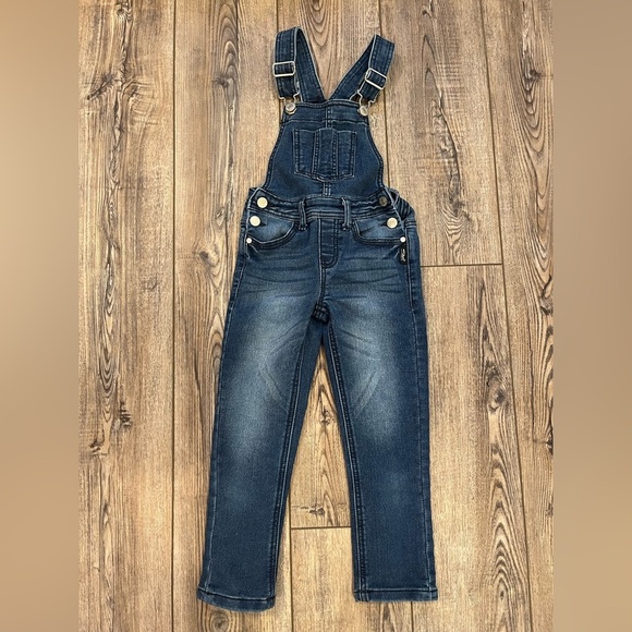 Silver Jeans Co. NISHA Girls Denim Overalls - Size 110cm (approx. age 4-5) - Picture 1 of 7
